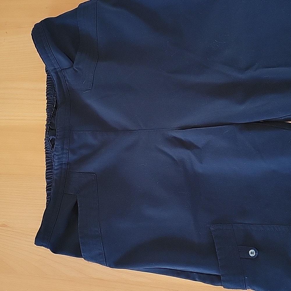 Grey's Anatomy Signature small black scrub pants